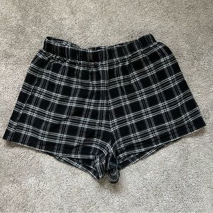 Comfy black plaid pajama shorts